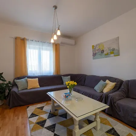 Peaceful And Cozy Near Imotski - Two Bedroom