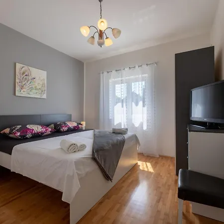 بيت للعطل Peaceful And Cozy Near Imotski - Two Bedroom Zezevica